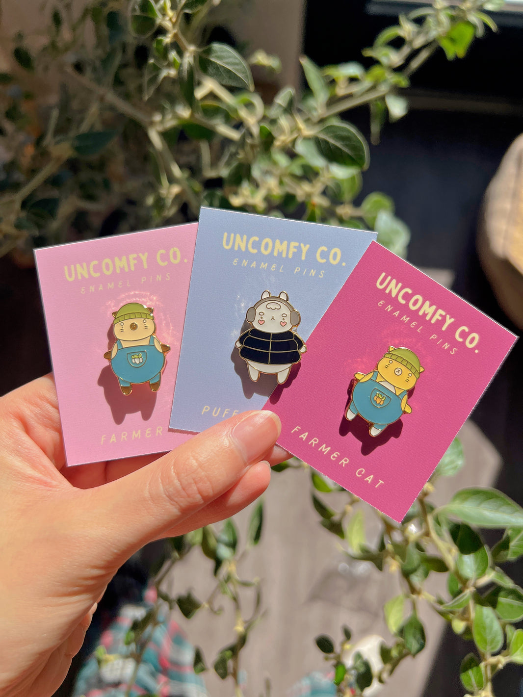 Uncomfy Friends Featured – Uncomfy Co.